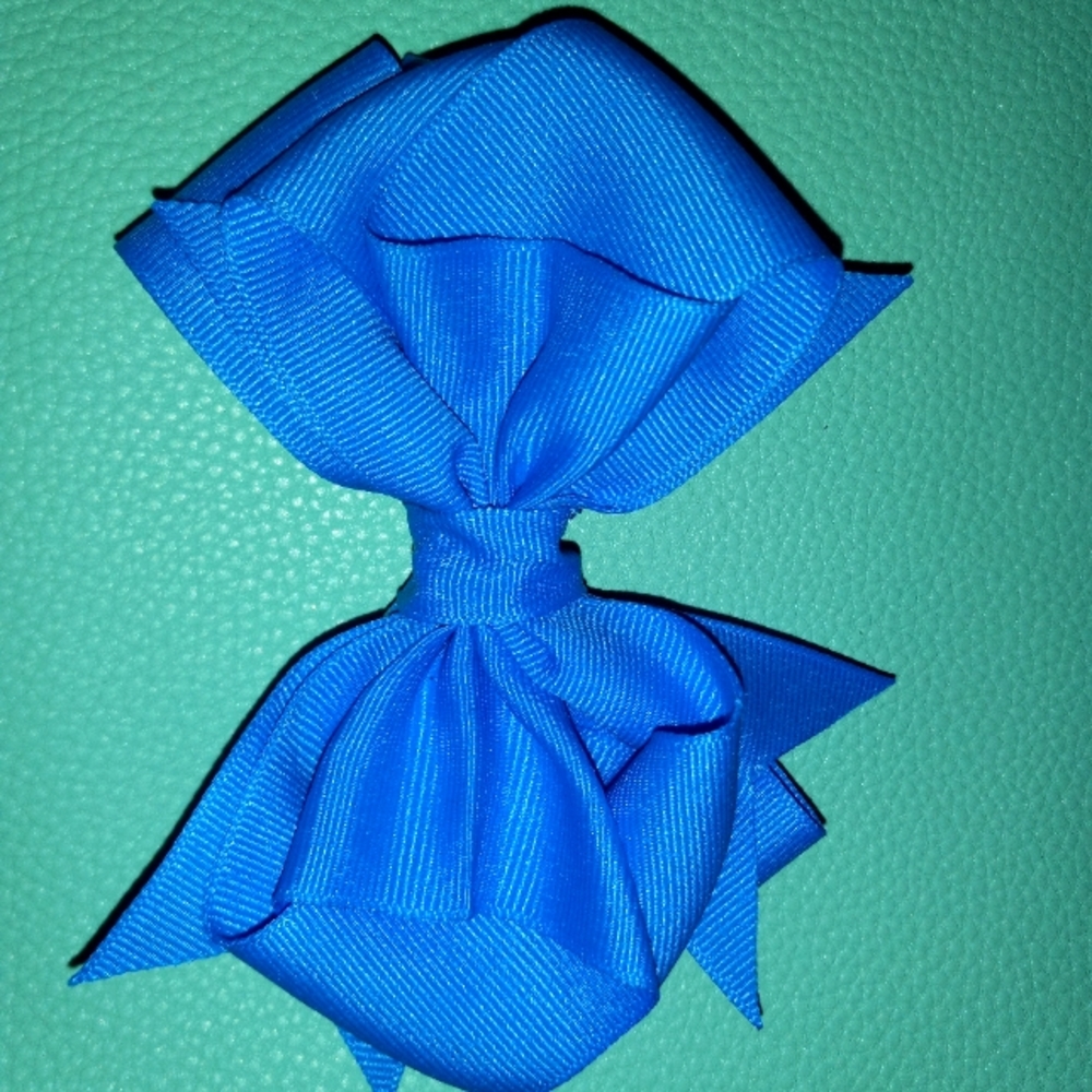 Hair bow